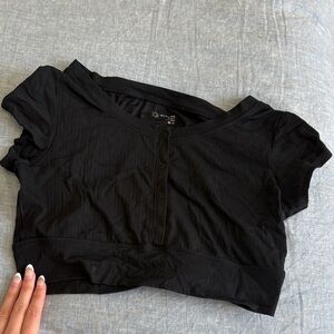 Aerie Black Button-Up Cropped Tee